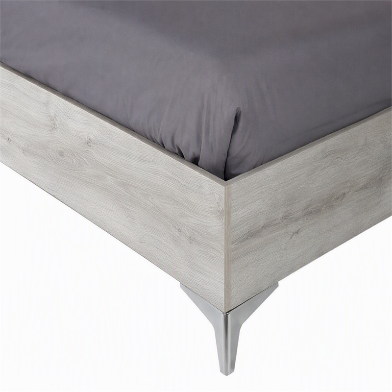 Pemberly Row Modern Metal Queen Bed with MDF Wood in Light Gray