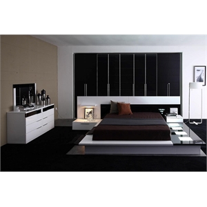 Pemberly Row Modern Eastern King LED Platform Bed in White High Gloss