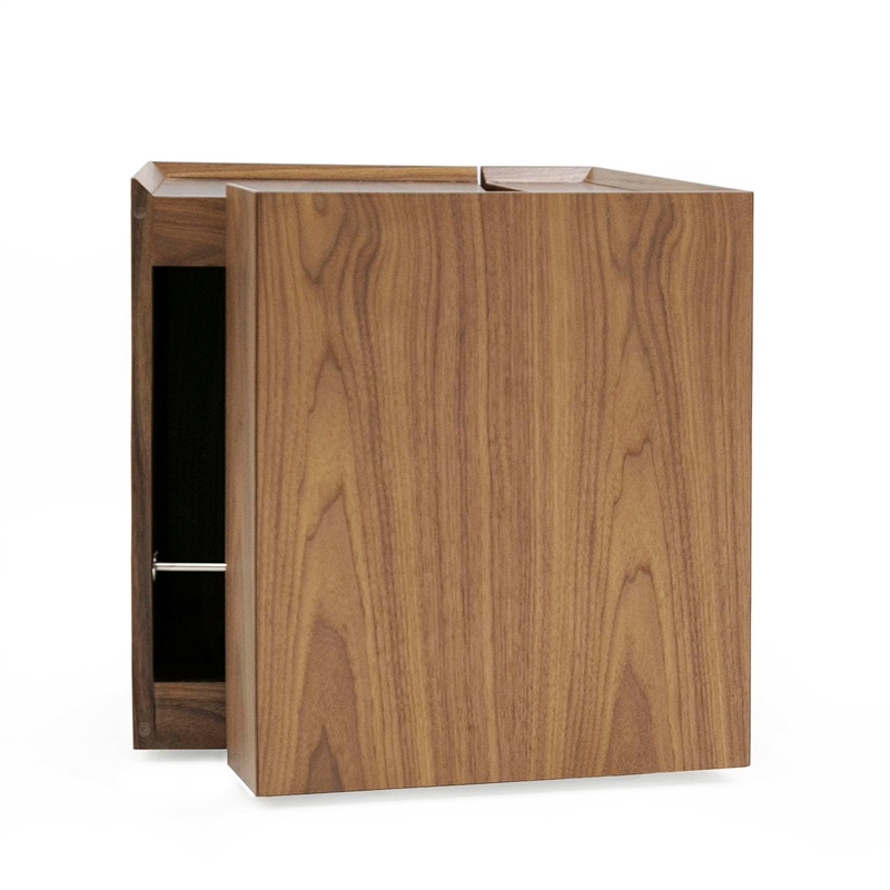 Pemberly Row Square Modern Wood Veneer End Table with Wheels in Walnut