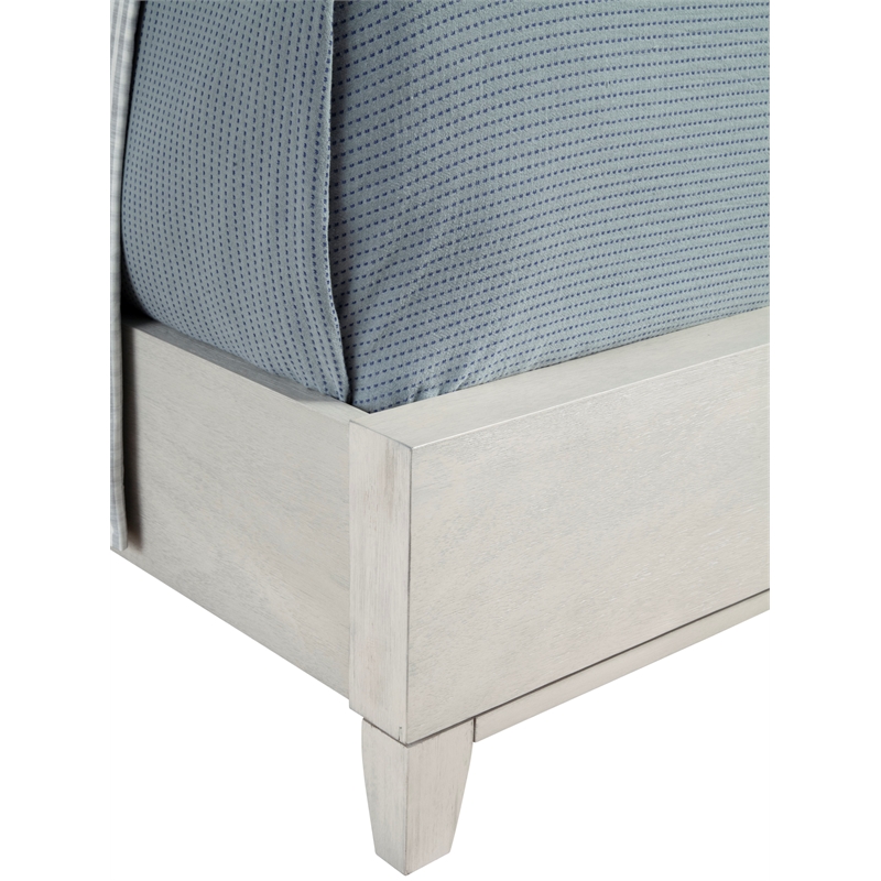 Pemberly Row Denver California King Wood Panel Bed in Light Gray