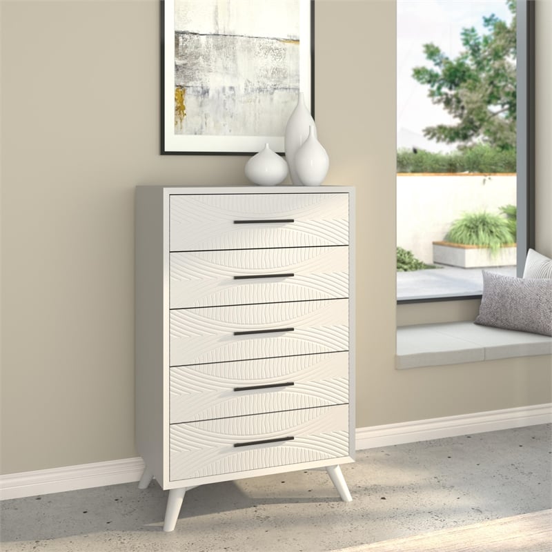 Pemberly Row 5 Drawer Wood Chest in White Finish