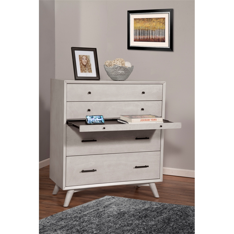 Pemberly Row Mid Century Modern 4 Drawer Accent Chest in Gray