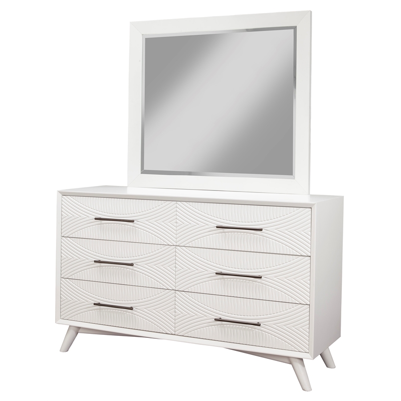 Pemberly Row 6 Drawer Mahogany Wood Dresser in Classic White
