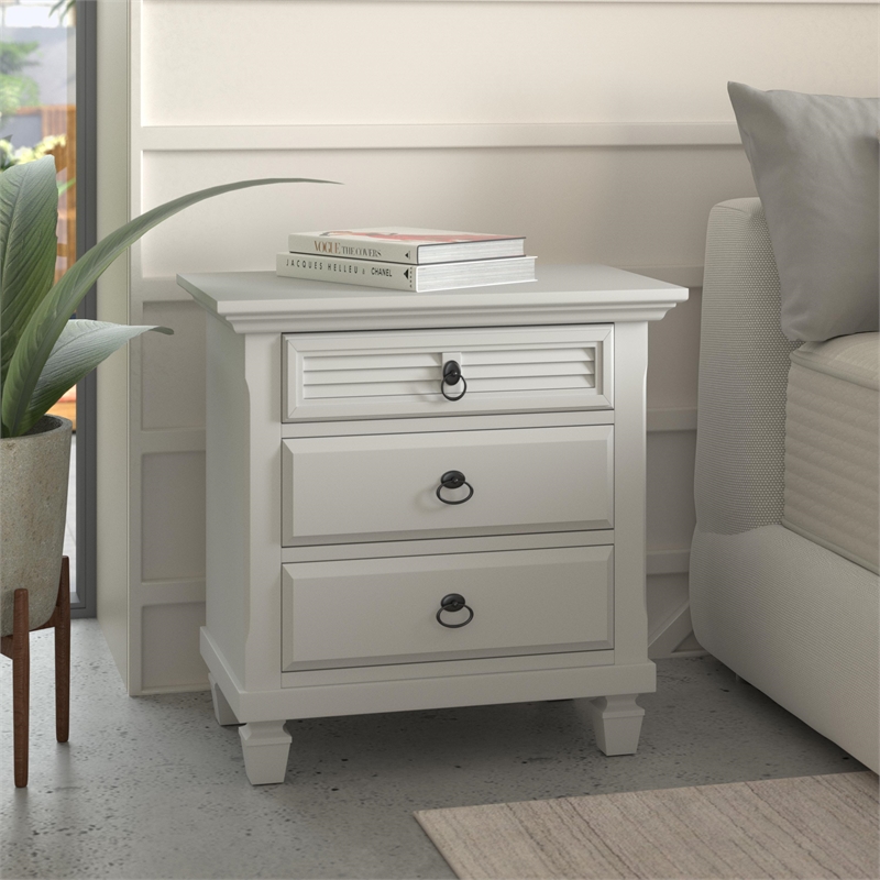 Pemberly Row 3 Drawer Wood Bedside Nightstand in Classic White