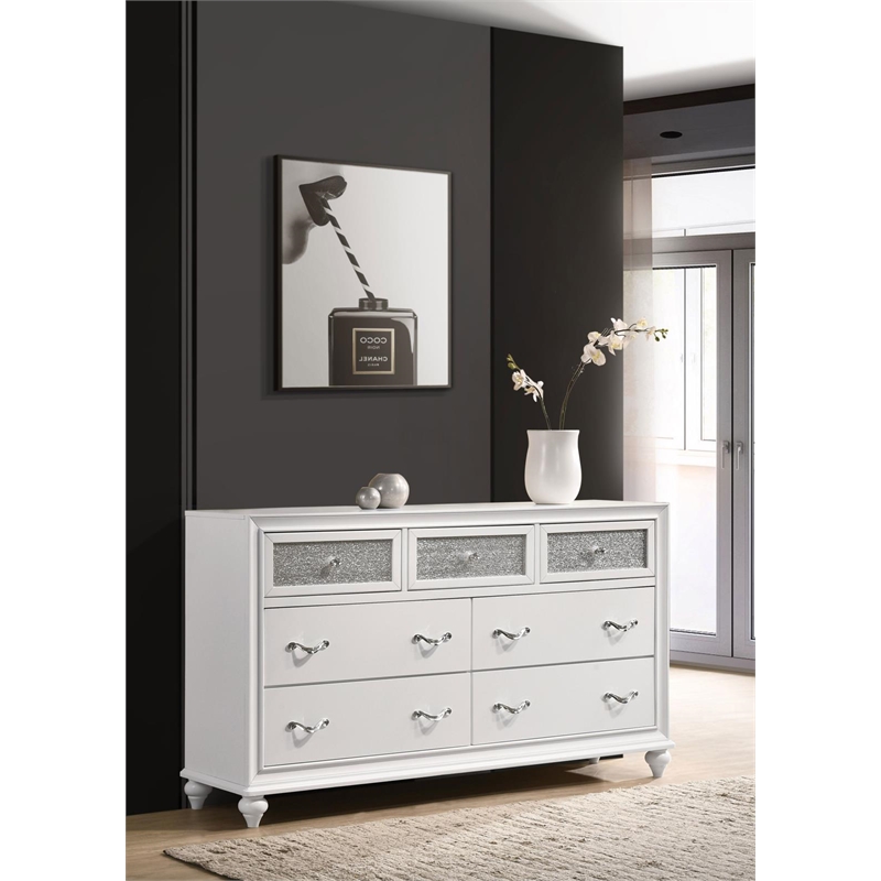 Pemberly Row 7-drawer Bedroom Dresser with Crystal Hardware in White