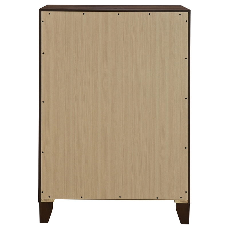Pemberly Row 4-drawer Chest of Drawers with Gold Knobs in Walnut