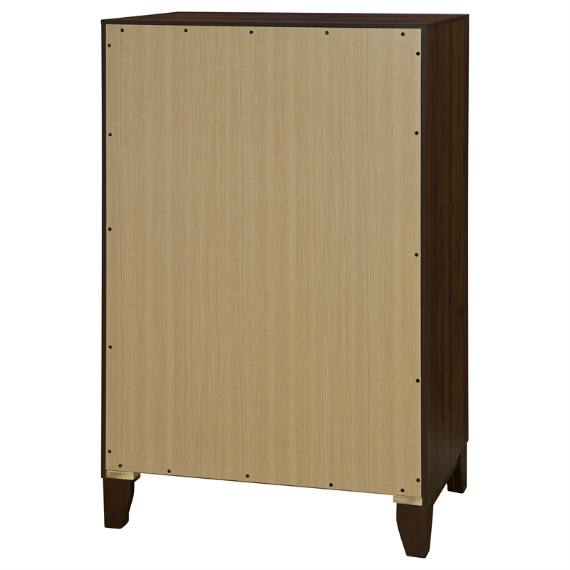 Pemberly Row 4-drawer Chest of Drawers with Gold Knobs in Walnut