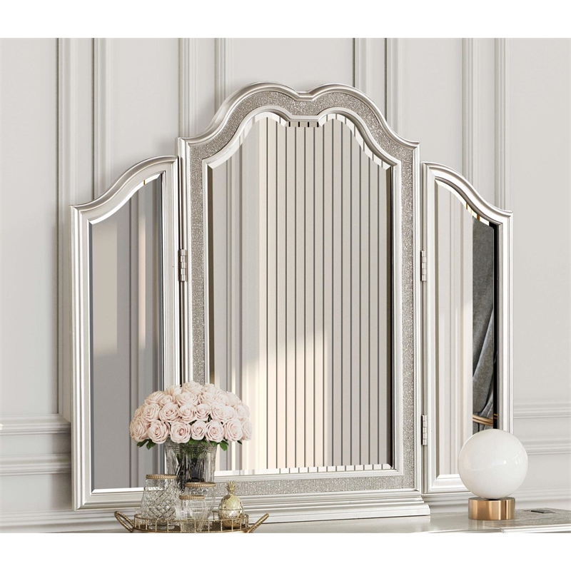 Pemberly Row Beveled Glass Tri-Fold Vanity Mirror in Silver Oak
