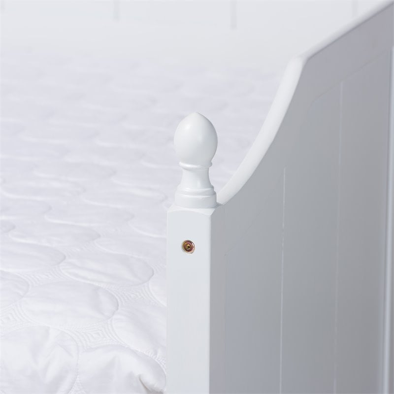 Pemberly Row Cottage Style Daybed with Trundle in White Wood Finish