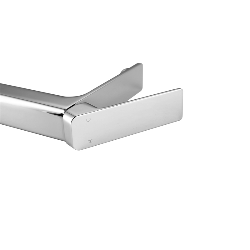 Pemberly Row Brass Single Hole Bathroom Faucet in Chrome with 20-in Supply Lines