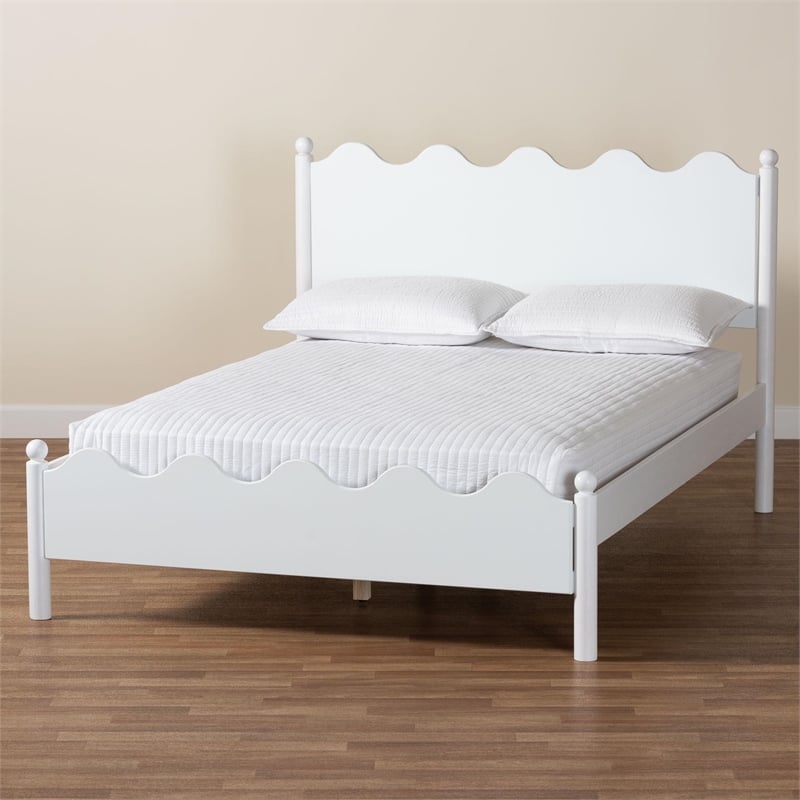 Pemberly Row Malaya Full Platform Bed with Scalloped Edges in White Wood