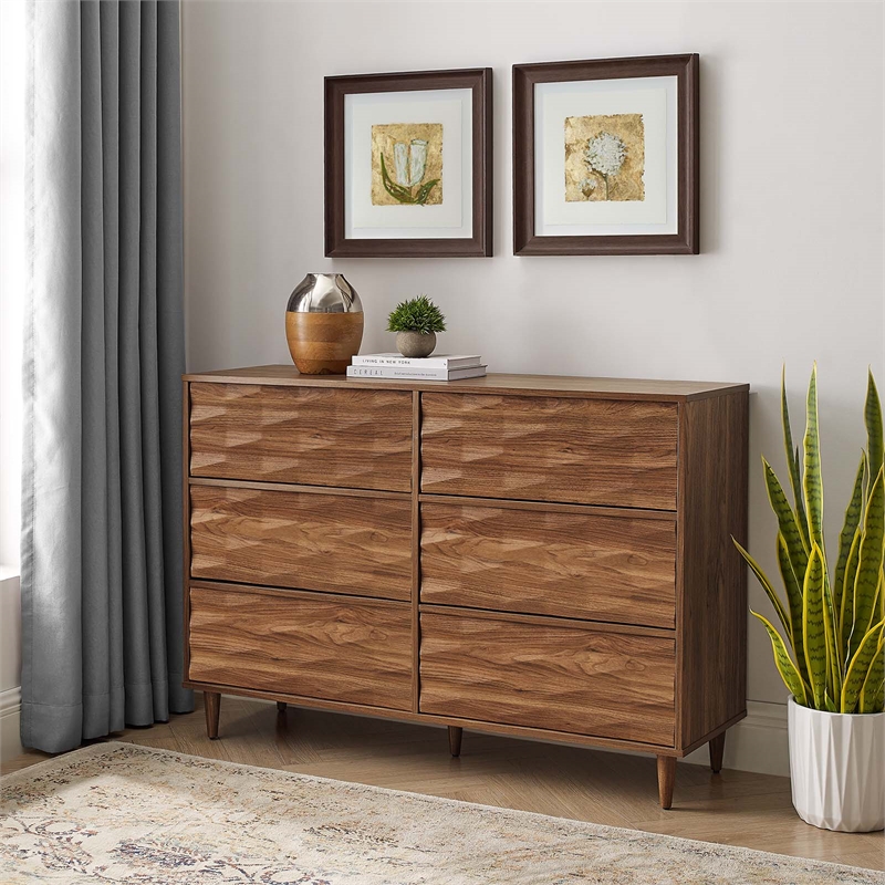 Pemberly Row Mindi Wood 6-Drawer Bedroom Dresser in Walnut