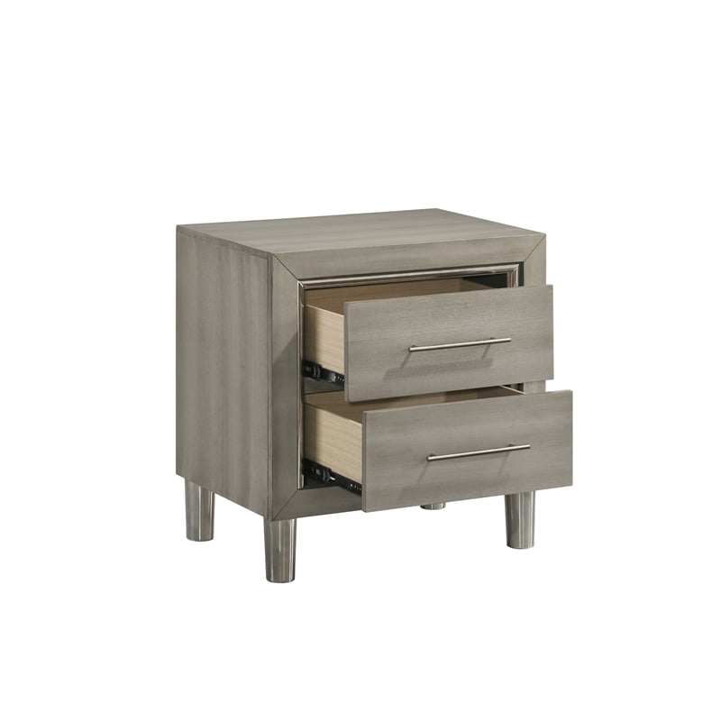 Pemberly Row 4Pc King Bedroom Set with Nightstand in Grey Wood Finish