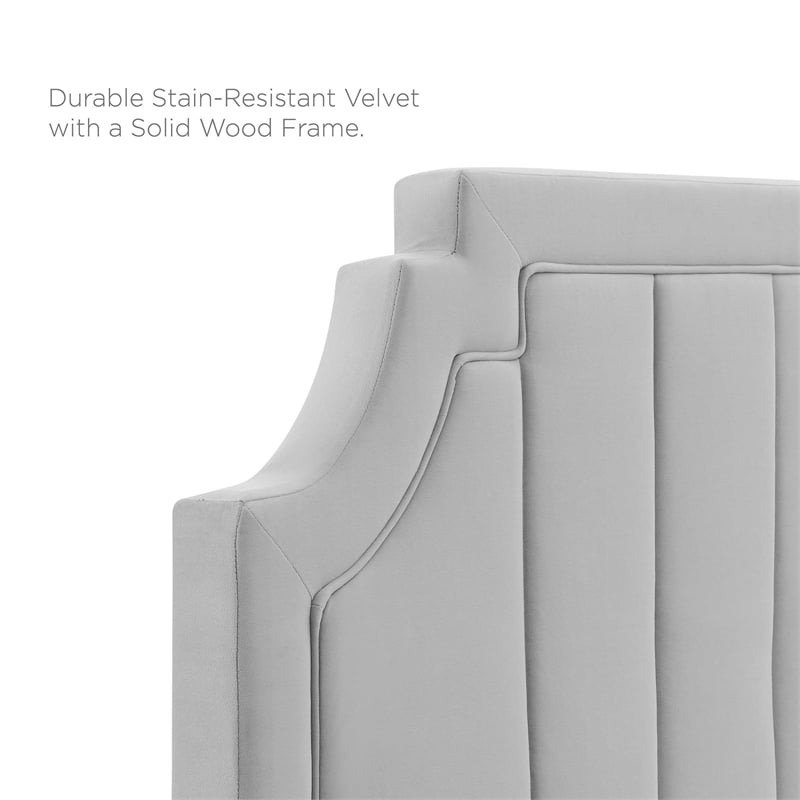 Pemberly Row Velvet Twin Platform Bed with Tufted Headboard in Light Gray