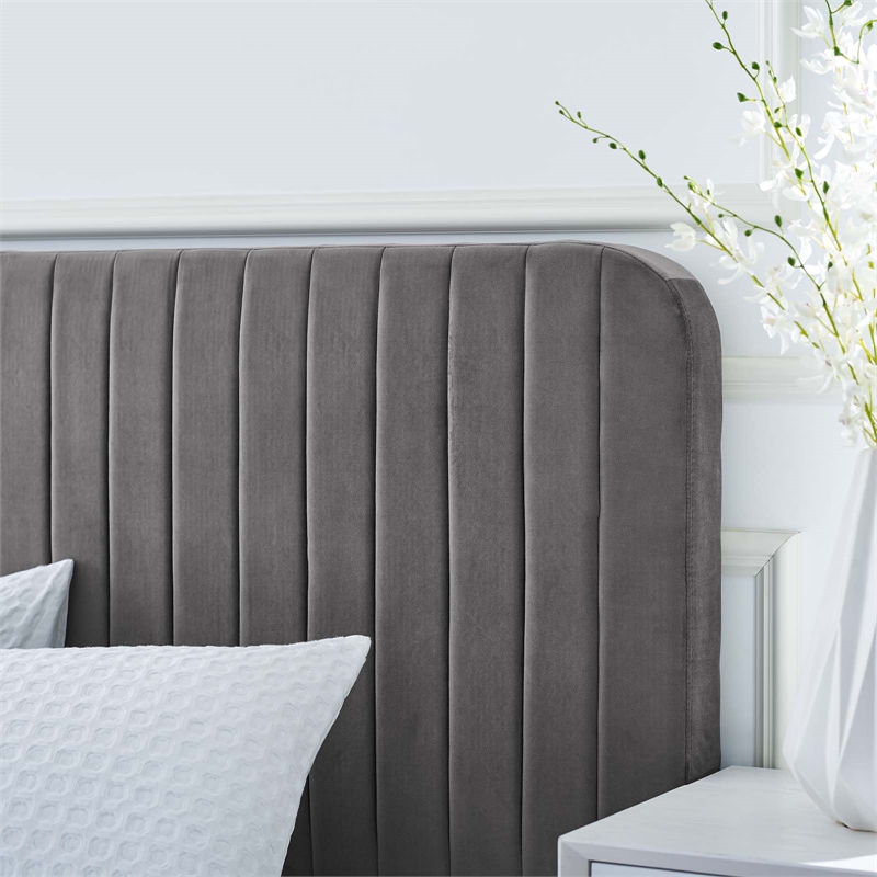 Pemberly Row Channel Tufted Velvet Full Platform Bed in Gray
