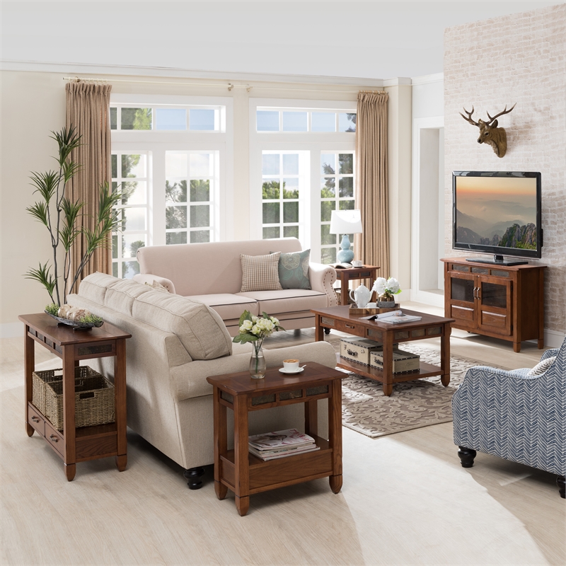 Pemberly Row Chairside End Table with Drawer in Rustic Oak