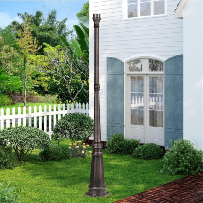 Beaumont Lane Outdoor Cast Aluminum Post in Bronze