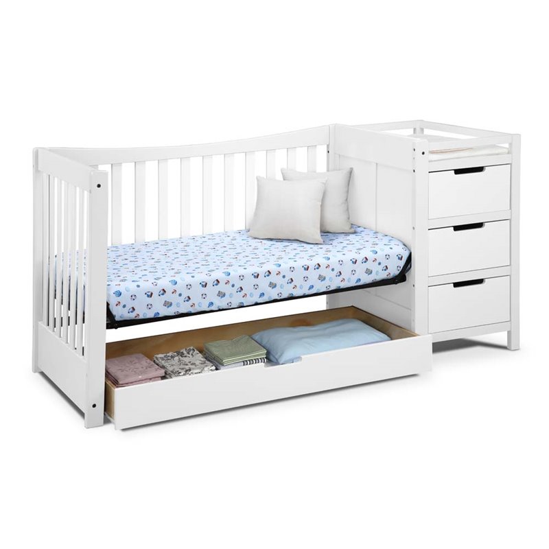 Graco Remi 4-in-1 Convertible Crib and Changer in White