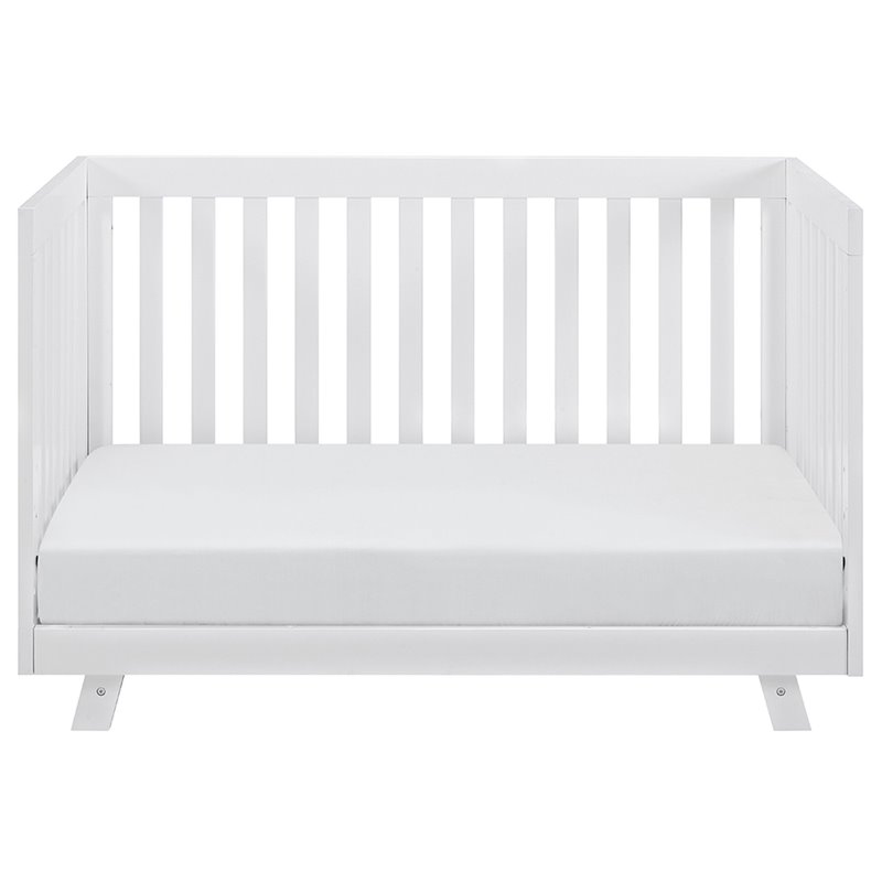 Storkcraft Beckett 3 in 1 Convertible Crib in White