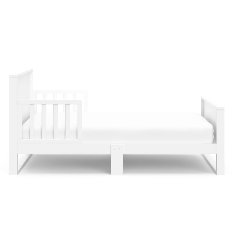Stork Craft USA Slumber Modern Wood Toddler Bed in White Finish