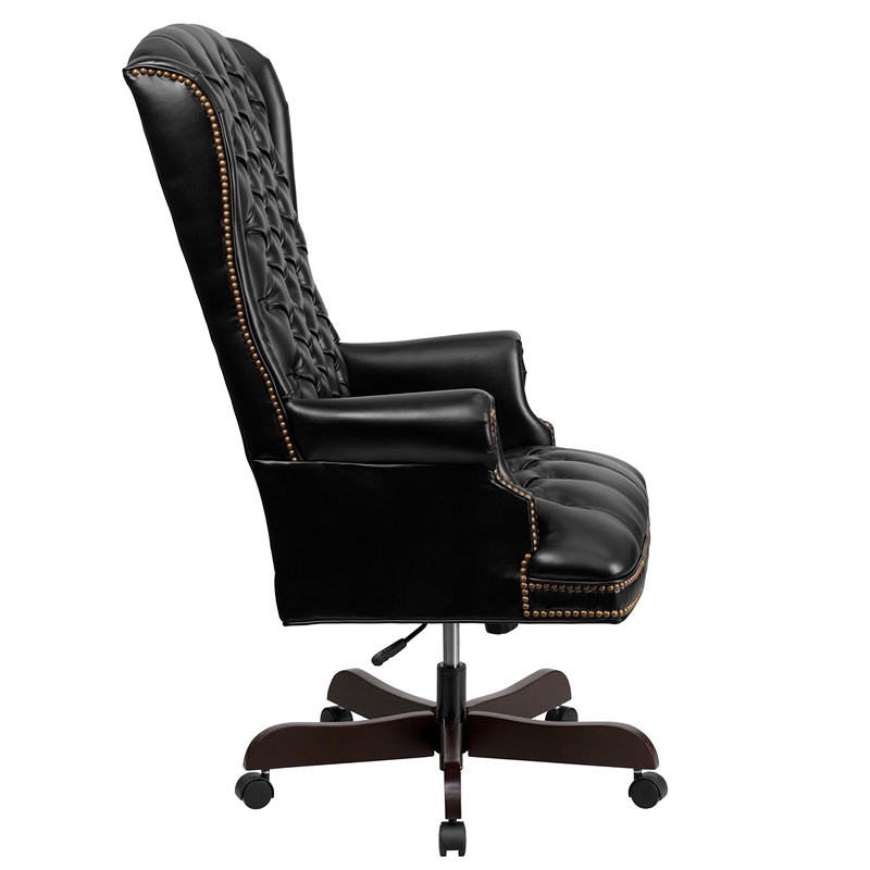 Scranton & Co Traditional Leather Executive Office Chair in Brown