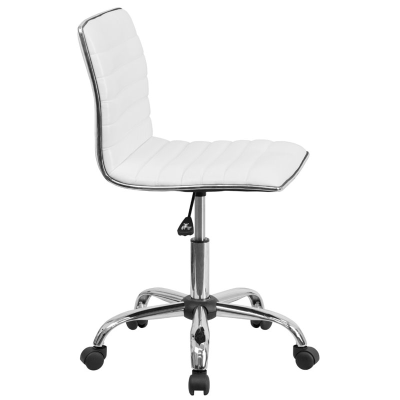 Scranton & Co Contemporary Vinyl Ribbed Office Chair in White/Chrome
