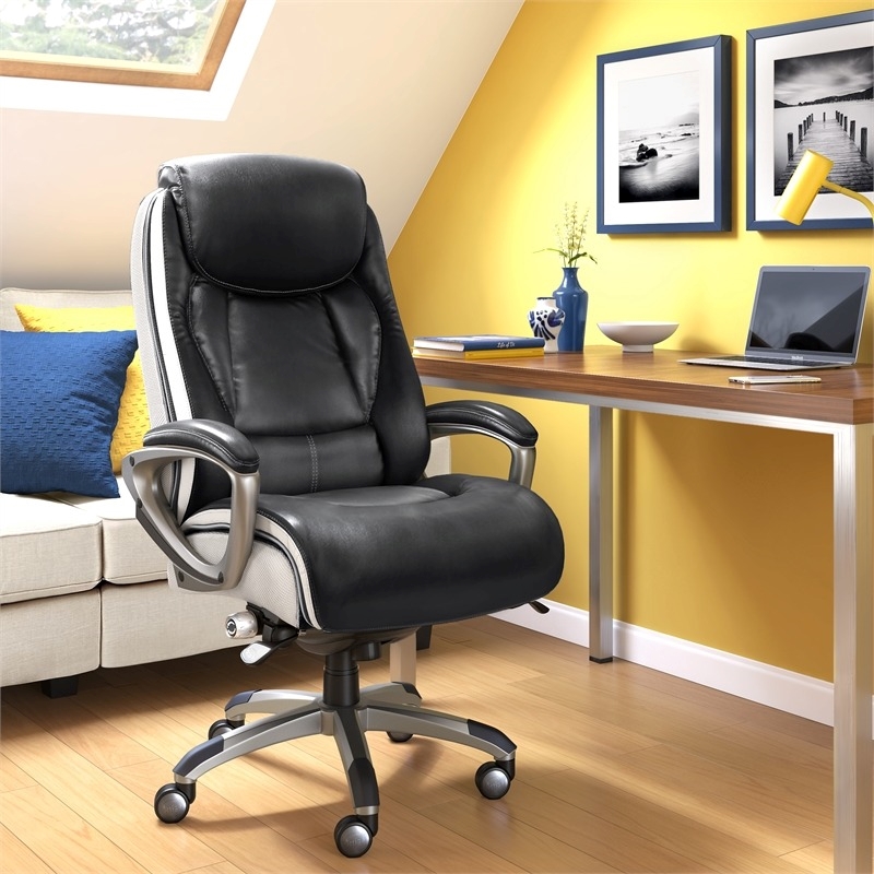 Scranton & Co Traditional Faux Leather Executive Office Chair in Black/White