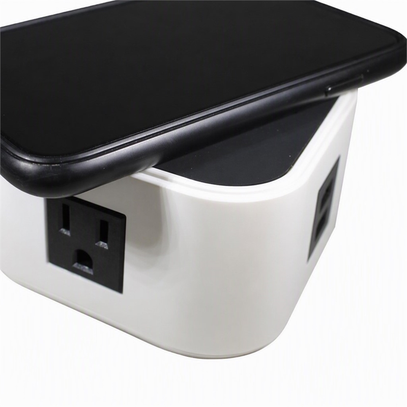 Scranton & Co Quad Power Station with Wireless Charging in White