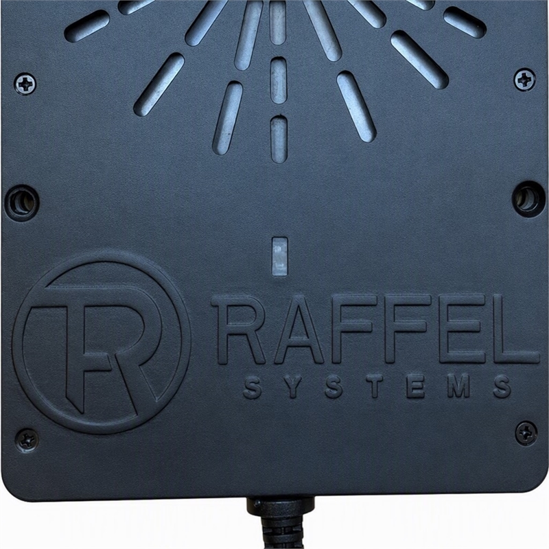 Scranton & Co Wireless Distance Charger with 10W Power in Black