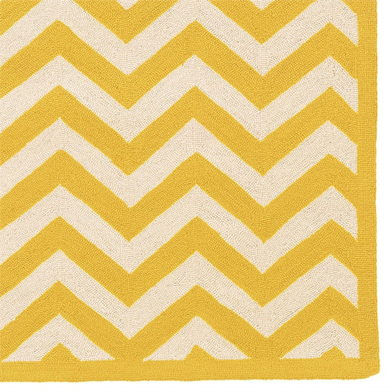 Hawthorne Collection 5' x 7' Hand Hooked Chevron Wool Rug in Yellow