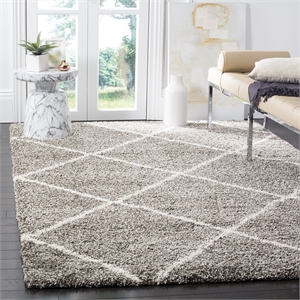 Hawthorne Collection 6' X 9' Power Loomed Rug in Gray and Ivory