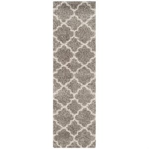 Hawthorne Collection 8' X 10' Power Loomed Rug in Gray and Ivory