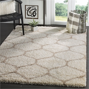 Hawthorne Collection 4' X 6' Rug in Ivory and Beige