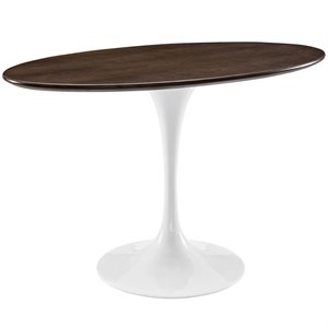Hawthorne Collection 48&quot Oval Dining Table in Walnut
