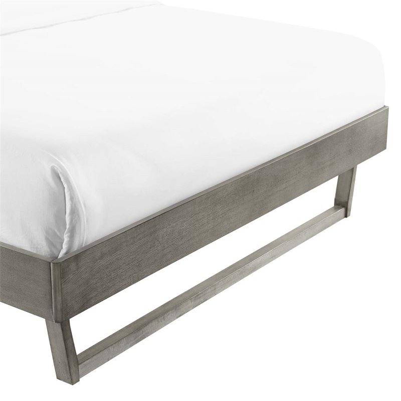 Hawthorne Collections Wood Queen Platform Bed Frame with Supporting Legs in Gray