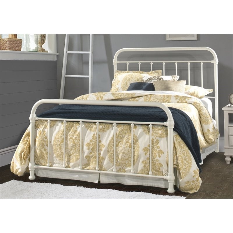 Twin Metal Spindle Panel Bed in White