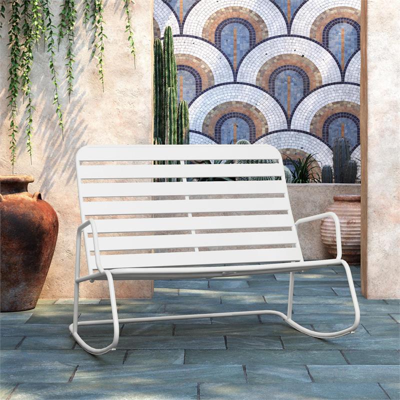 outdoor rocking chairs