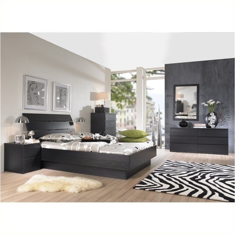 3Pc Bedroom Set with 6 Drawer Double Dresser & Two 2 Drawer Nightstands in Black
