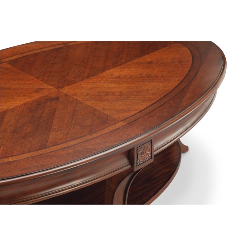 2 Piece Transitional Coffee and End Table Set in Cherry
