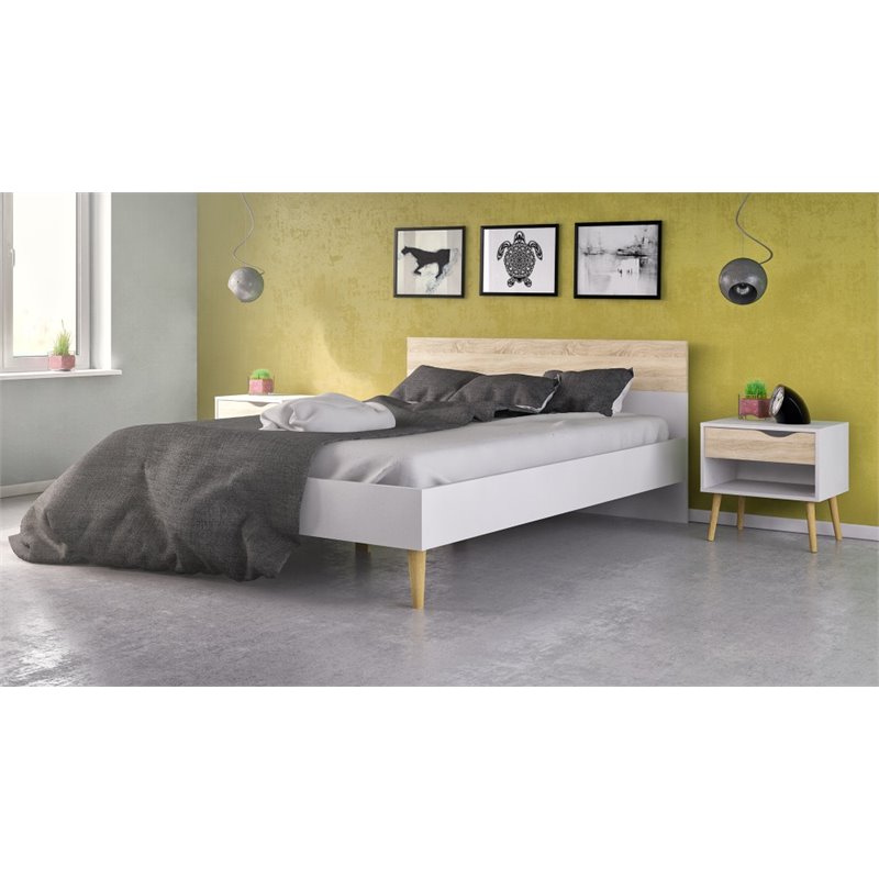 Set of 2 Nightstands in White and Oak