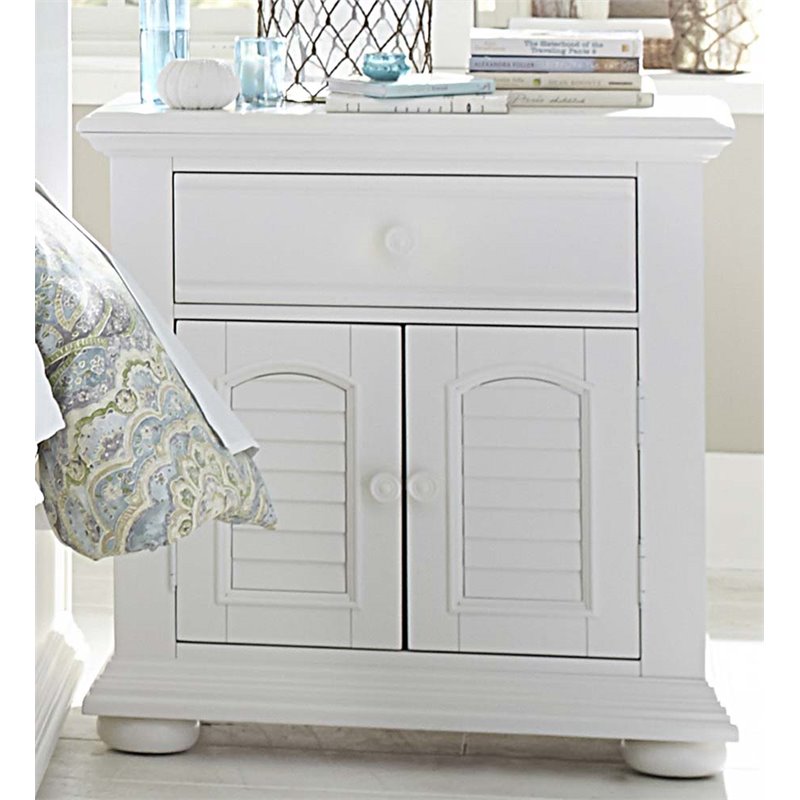 Home Square 2-Piece Set with Queen Panel Bed and Night Stand