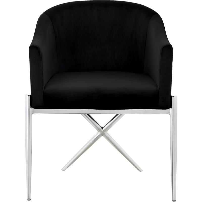 Home Square 5-Piece Set with Dining Table and 4 Xavier Dining Chairs in Black