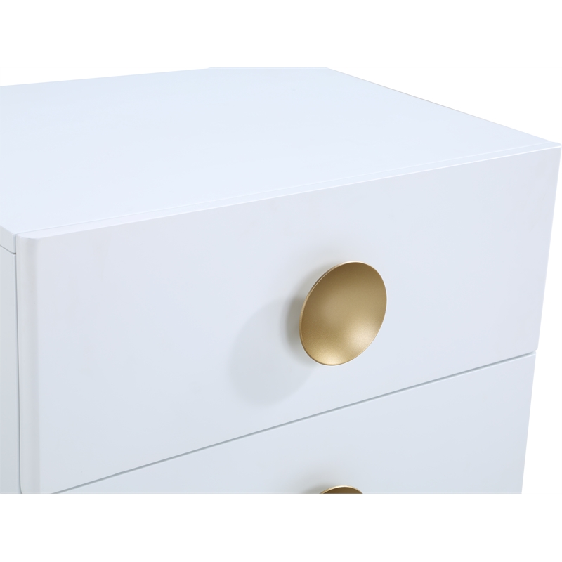 Home Square 3-Piece Set with Metal Nightstands and Chest in Rich White