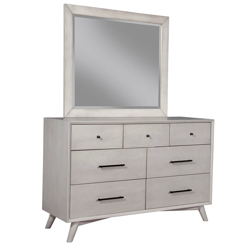 Home Square 2-Piece Set with Flynn Full Size Panel Bed & 7 Drawer Dresser