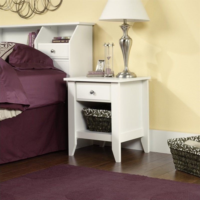 Home Square Creek Nightstand in Soft White Finish - Set of 2