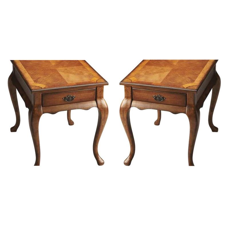 Home Square Traditional Solid Wood End Table in Walnut - Set of 2
