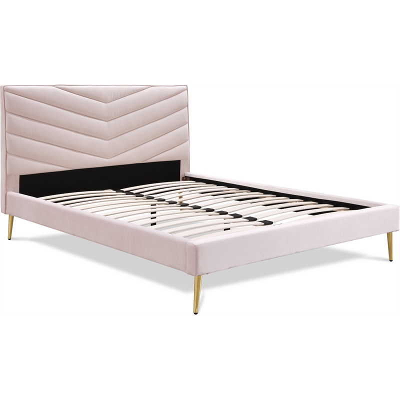 Home Square 2-Piece Set with Accent Table and Platform Queen Bed