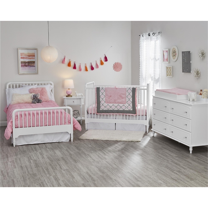 Little Seeds Traditional Changing Table Topper in Painted White