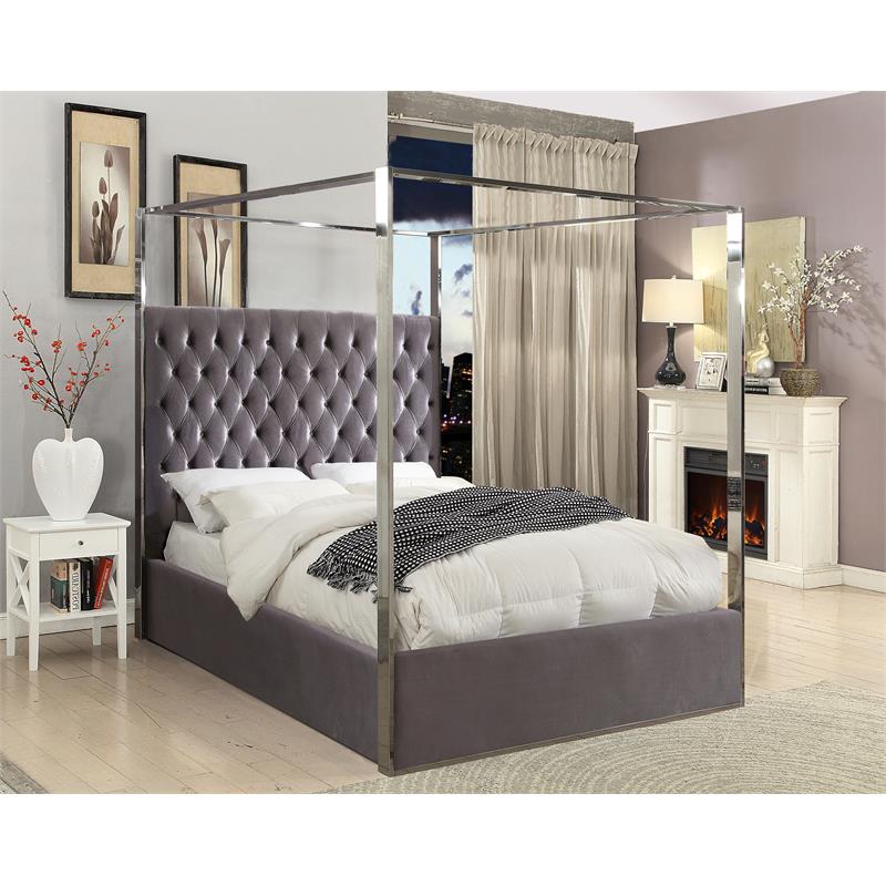 Maklaine Contemporary Deep Detailed Tufted Velvet King Bed in Gray