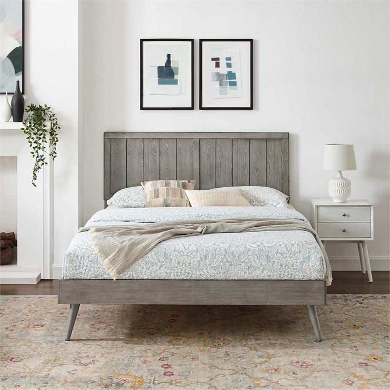 Maklaine Contemporary King Wood Platform Bed with Splayed Legs in Gray